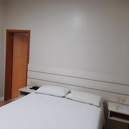 Thile Park Hotel Jataí 外观 照片
